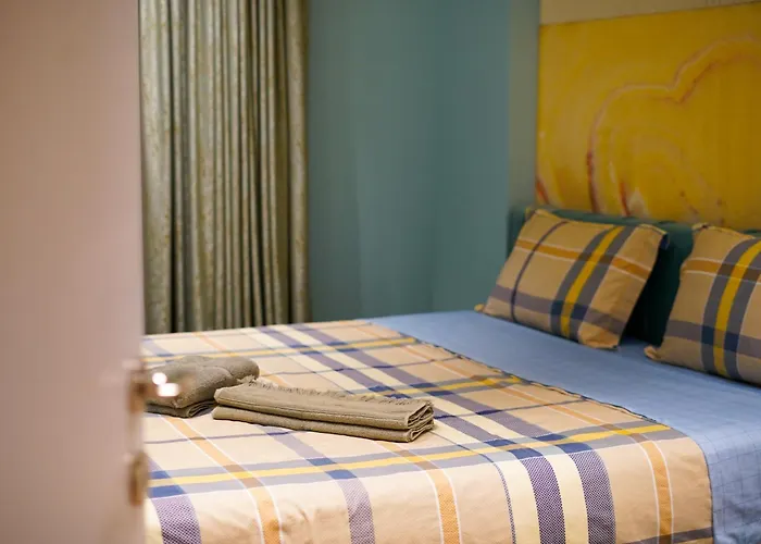 Gardenia Sui Apartment